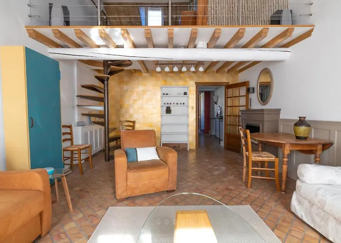 HYPERCENTRE 10 MIN DE LA GARE D\'AVIGNON - Appartement charmant et lumineux